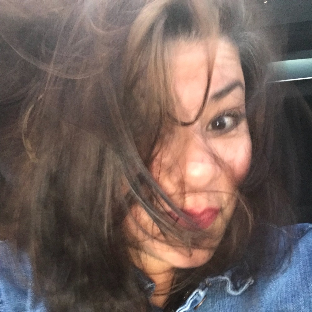 Meet your Posher, Tania